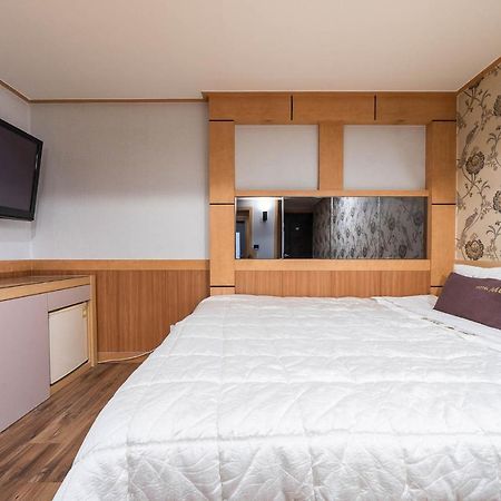 Mu Hotel Sasang Εξωτερικό φωτογραφία